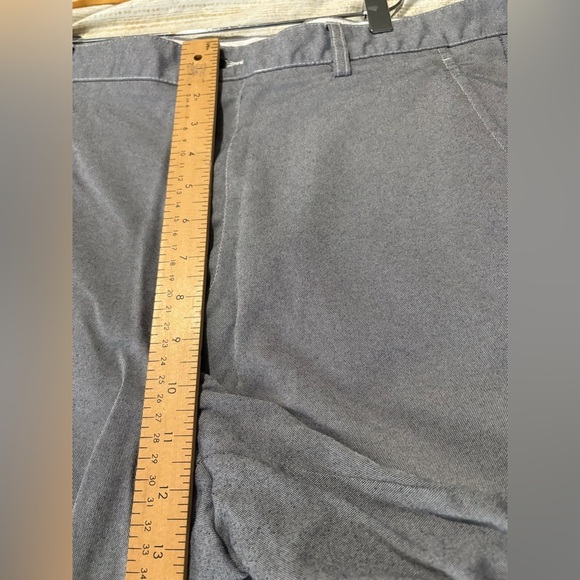 FJ Footjoy men’s grey nylon golf shorts size 36 9” inseam - Picture 7 of 13